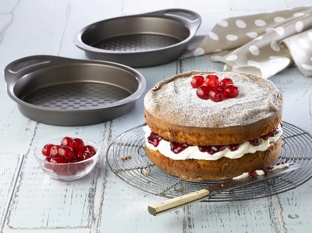 asimetriA - Metal cake tin with easy grip - Image 4