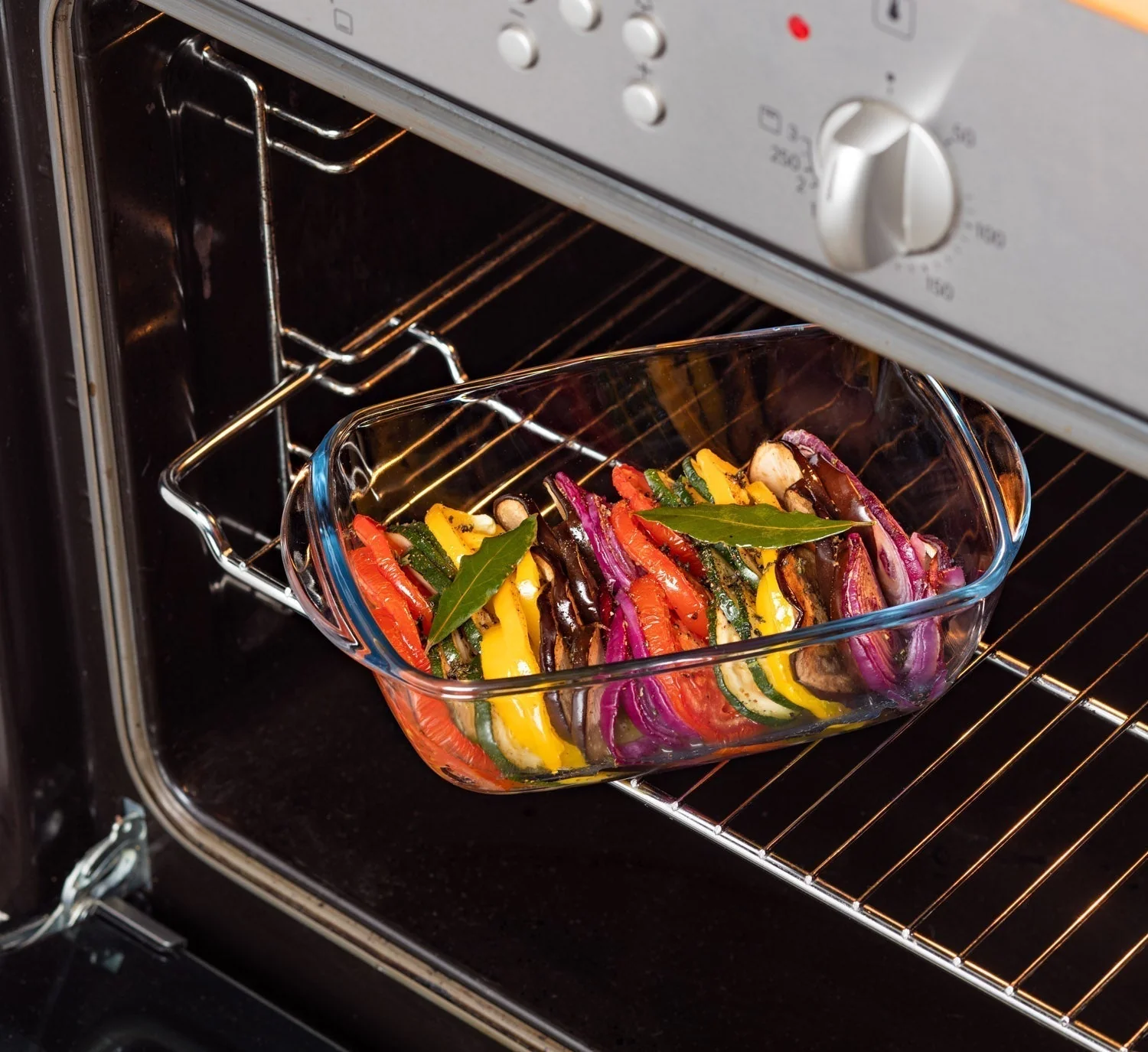 Cook & Store - Set of 3 Square Glass Dishes with Lid 0.35 L + 1.0 L + 2.2 L - Image 6