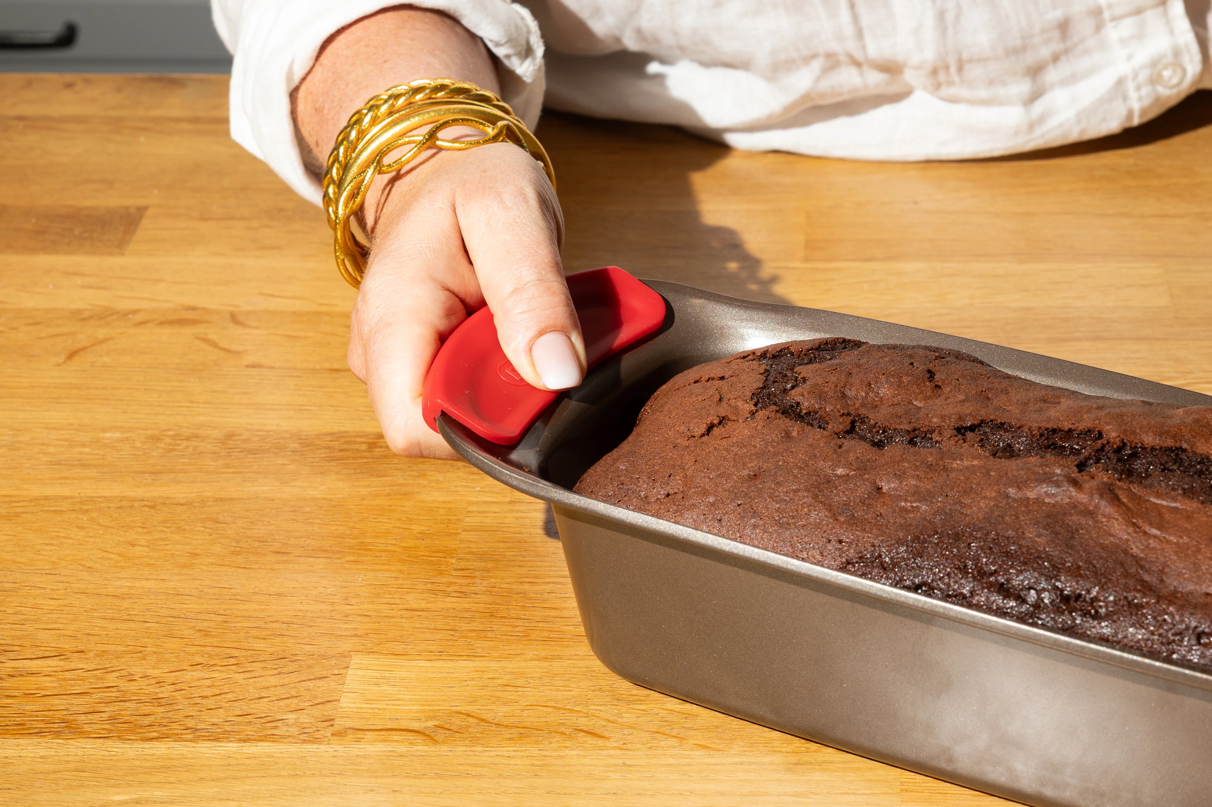 Metal loaf tin with silicone handle - asimetriA - Image 6