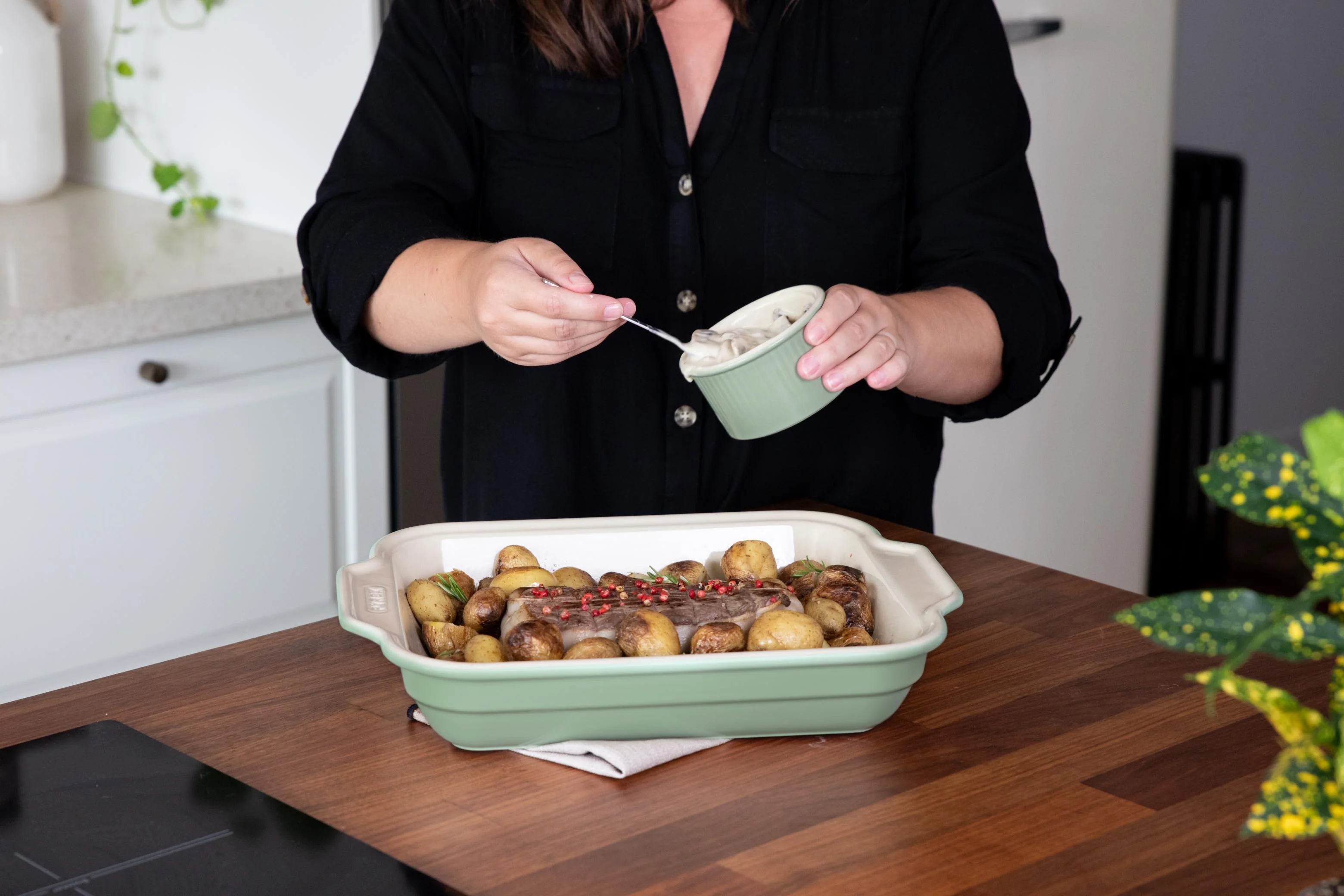 Rectangular ceramic oven dish Creation - Image 9