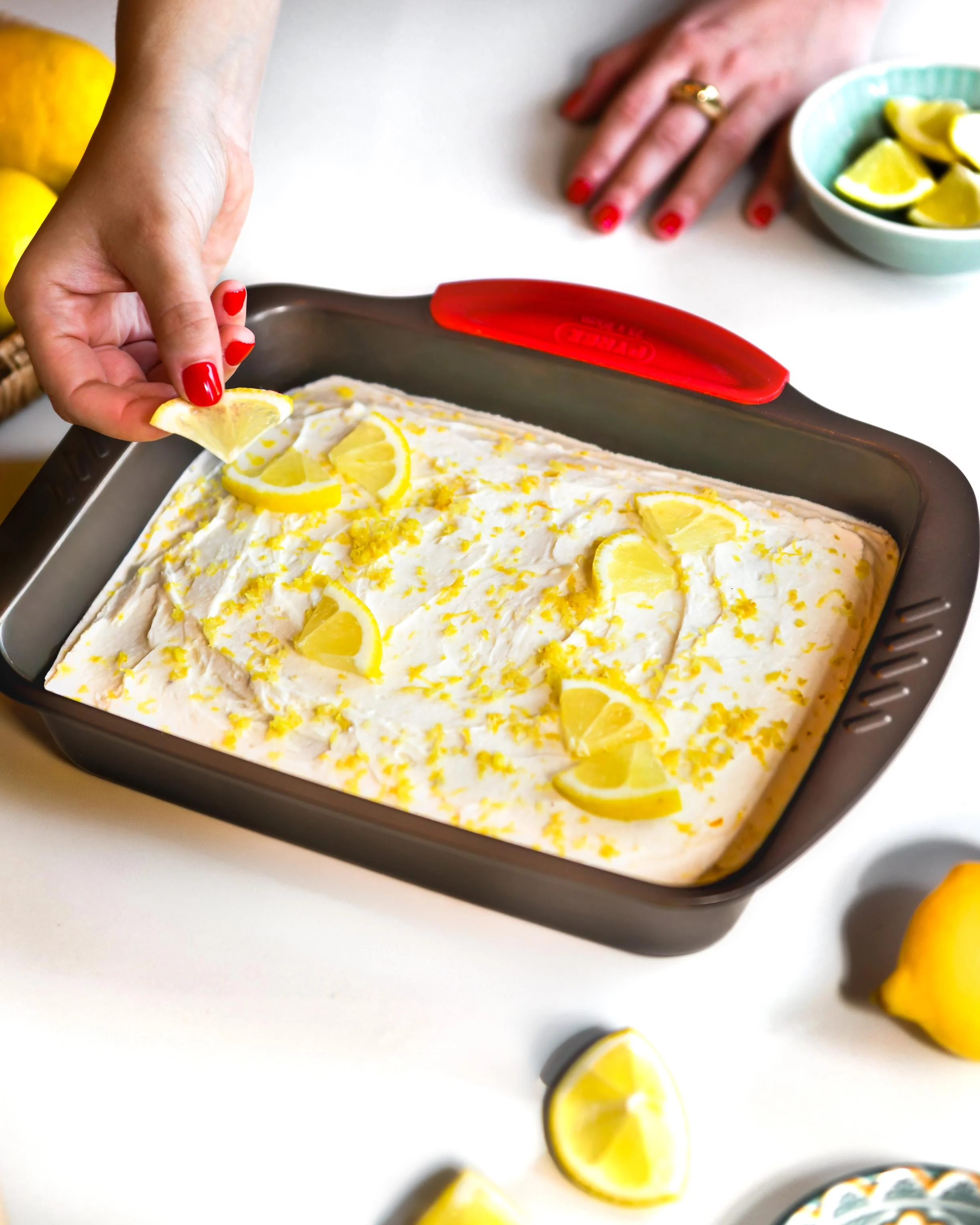 Rectangular metal oven dish with slicone handle - asimetriA - Image 16