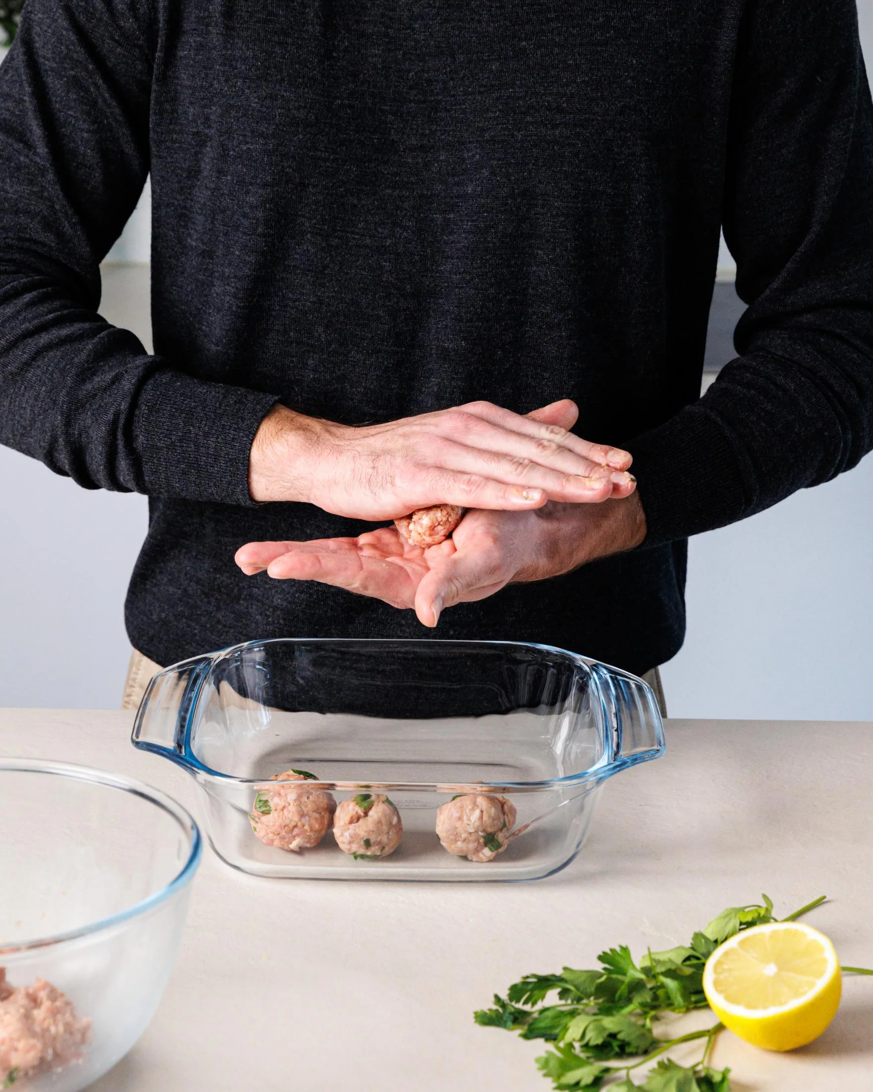 Glass square oven dish - Image 5